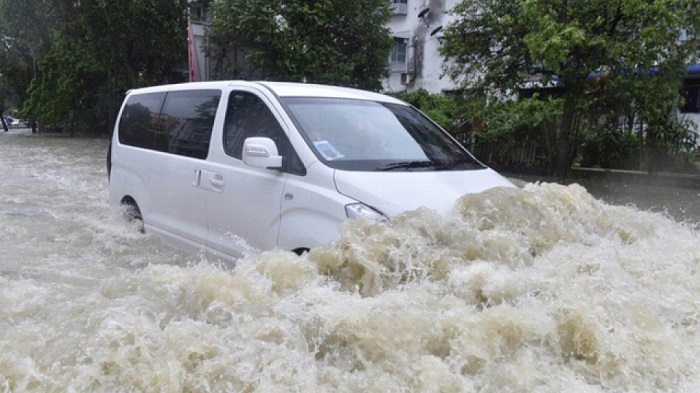 Cách nhận biết xe từng bị ngập nước khi mua ô tô đã qua sử dụng